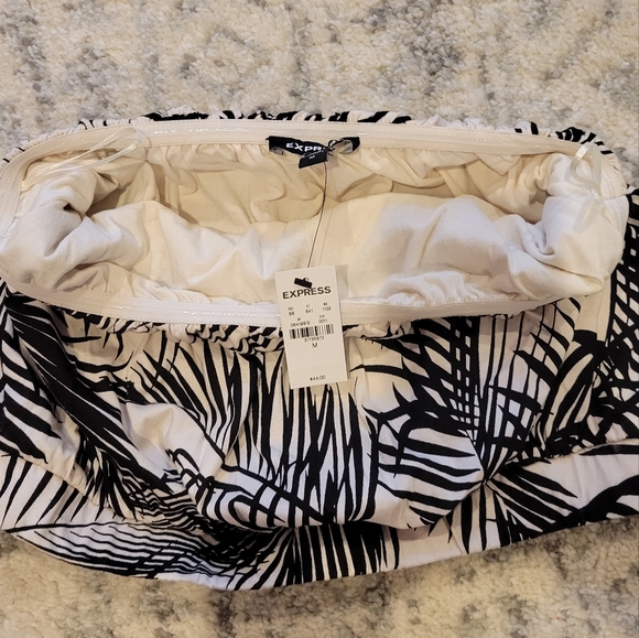 Express tube top - Picture 3 of 3